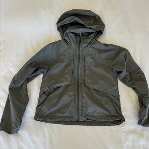 Lululemon light jacket.
